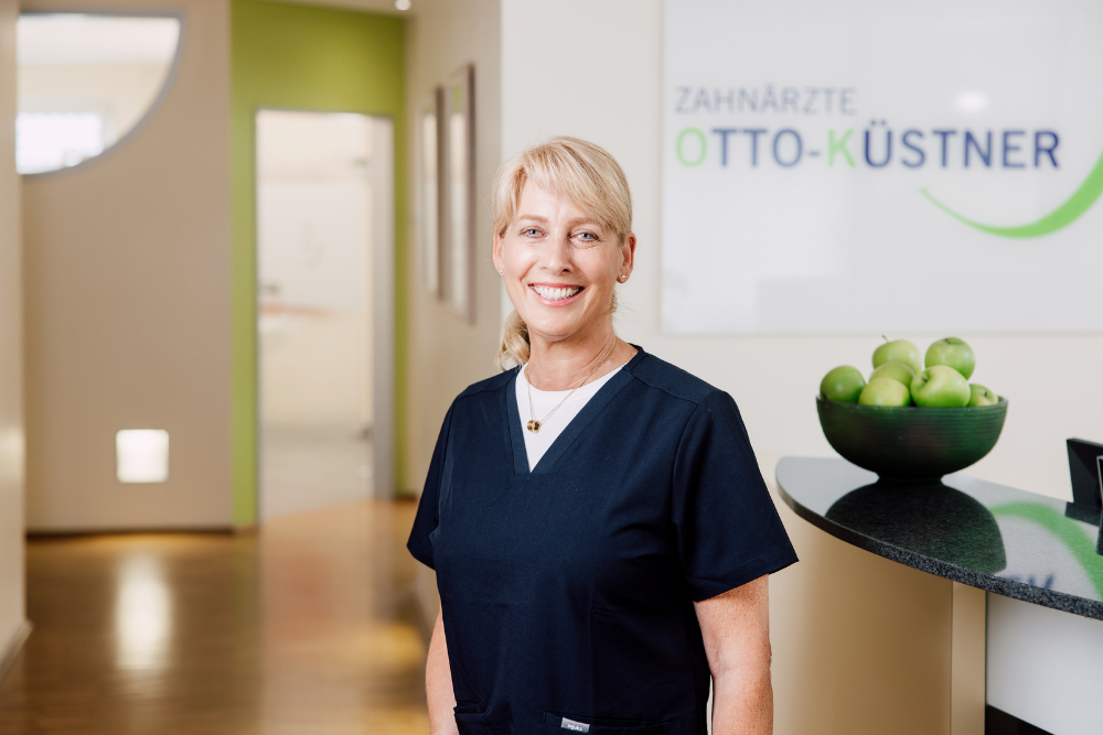 zahnarzt-bueren-lotte-karen-otto-ku-stner-v1 zahnarzt-bueren-lotte karen-otto-ku-stner-v1