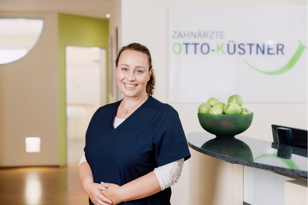 zahnarzt-bueren-lotte-stefanie-hochha-user-v4 zahnarzt-bueren-lotte stefanie-hochha-user-v4